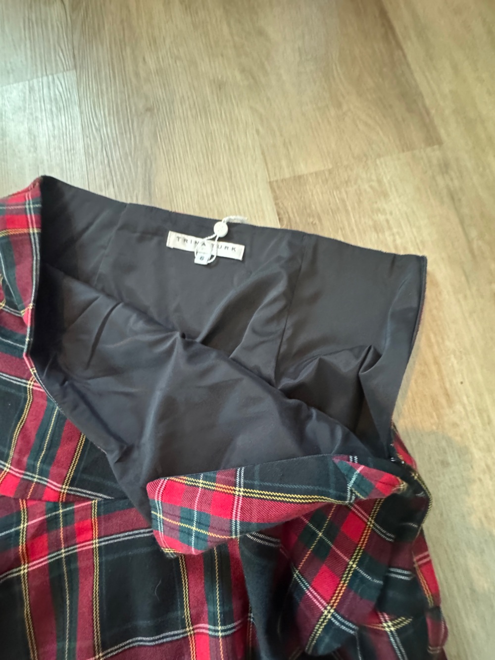 Trina Turk Conversation Plaid Print Skirt - NWOT - Picture 5 of 7